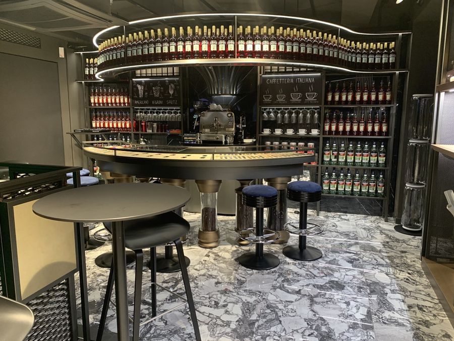 Livraison clé en main — bar Panerai